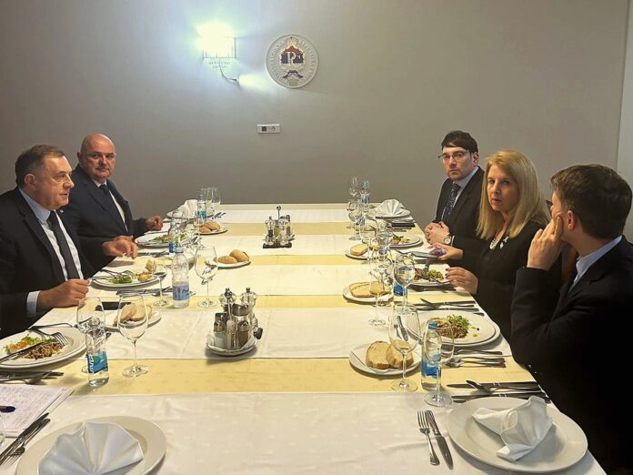 Dodik sa Pelegovom