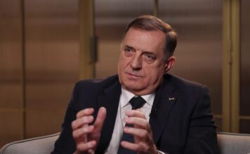 Dodik: SNSD ostaje privržen izvornom Dejtonu, Sud i Tužilaštvo BiH ne mogu ostati