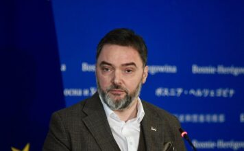 Košarac: Pod plaštom kulturnog događaja vjera se pretvara u sredstvo sukoba