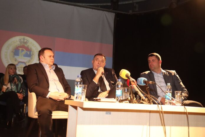 Dodik javna tribina 4