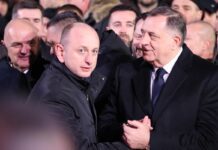 Knežević čestitao Dodiku na ubjedljivoj pobjedi na izborima
