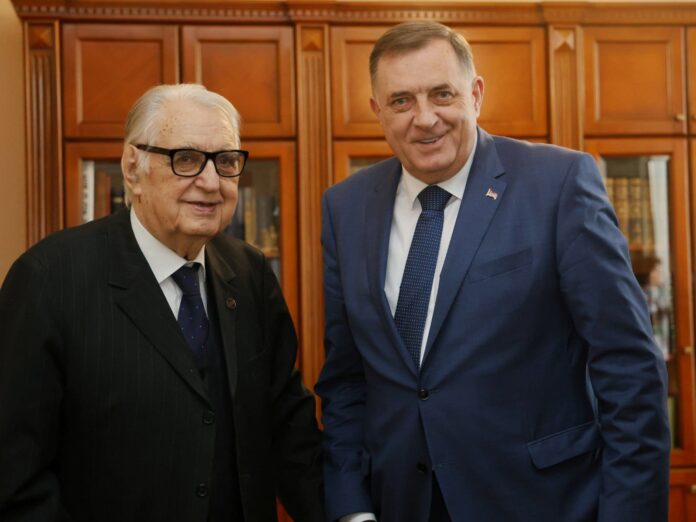 Kuzmanovic i Dodik