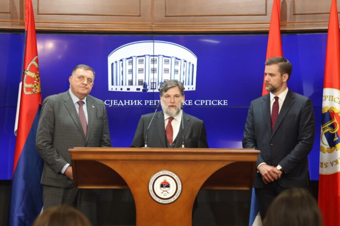 Sastanak Dodika sa delegacijama Srba iz Austrije i Srbije Blagojević 1