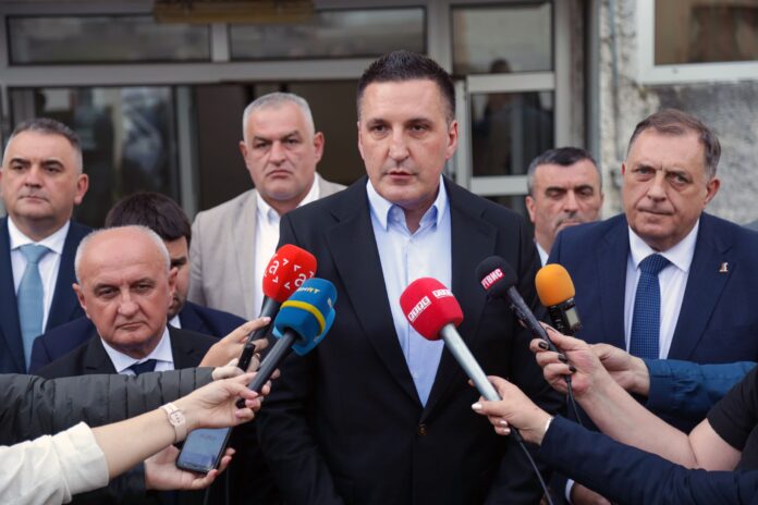 Šekovići izjave Elek