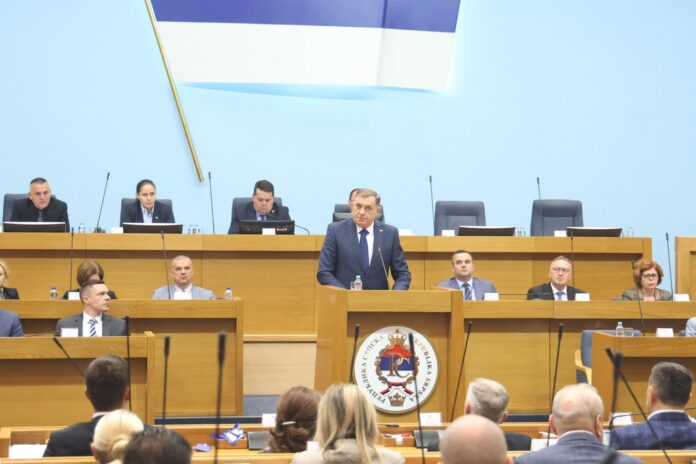 Dodik skupstina sjednica obracanje 6