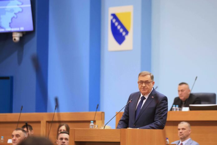 Dodik skupstina sjednica obracanje 8