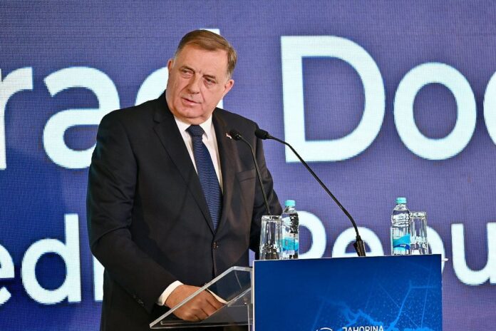 JEF Dodik 5