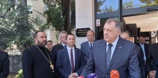 Dodik: Vojska Republike Srpske bila časna formacija
