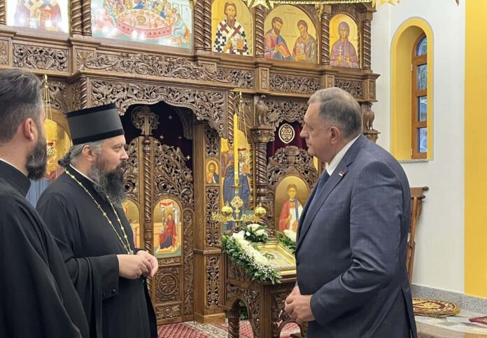 Dodik prisustvovao preobraženjskom saboravanju kod Manastira Moštanica 1