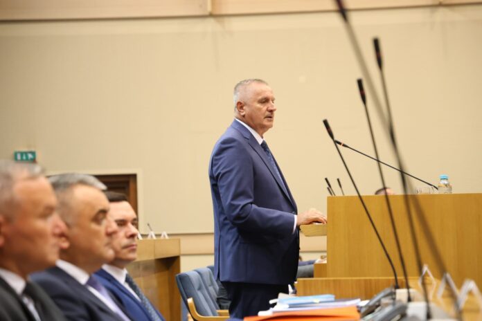 Posebna sjednica Narodne skupstine Viskovic 1