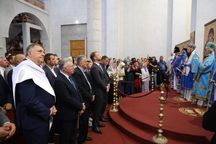 Liturgija u SR hramu 5