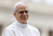 Papa pozvao Ameriku da ne pokušava svrgavanje Madura vojnom silom