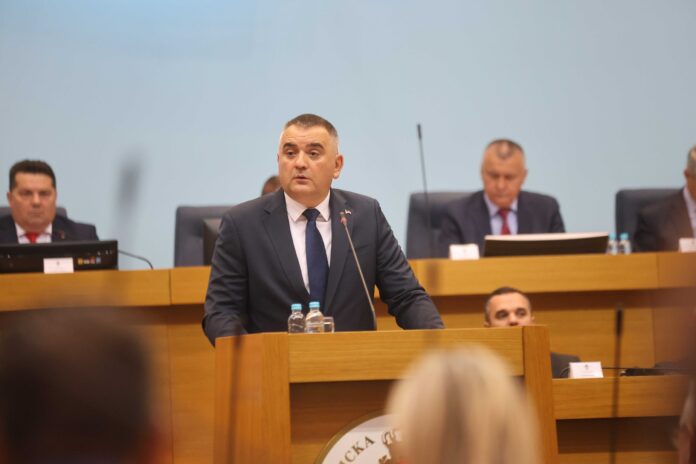 Posebna sjednica Narodne skupstine o izboru Vlade Minic 5