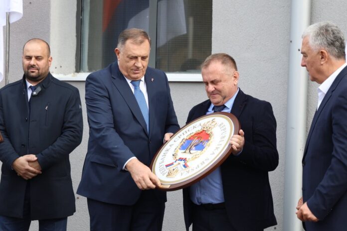 Dodik pustio u rad novi pogon u Tveku 4