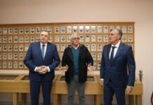 Dodik i Karan odali počast poginulim srpskim borcima u Loparama