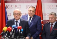 Trifunović pozvao penzionere da na izborima podrže Sinišu Karana