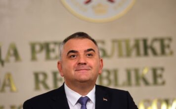 Minić pozvao roditelje da se prijave za republičku subvenciju za smještaj djece u produženom boravku