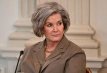 Šefica kabineta Bijele kuće tvrdi da u Trampovoj administraciji ima untrašnijih tenzija