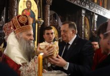 Dodik: S ljubavlju i vjerom proslavljamo Svetog Stefana
