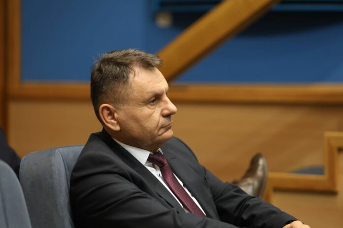 Narodna skupština izbor Vlade 4