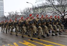 Defile povodom Dana Republike