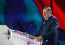 Dodik: Republika Srpska ima pravo da slavi svoju državnost