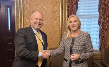 Cvijanovićeva sa Mekloflinom: Posvećenost očuvanju stabilnosti, kao i ustavne strukture BiH