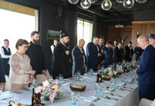 Dodik: Ručak za Flinom, Mandićem i vladikom Savom prilika za razgovor o globalnim izazovima