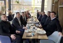 Dodik na Palama sa rukovodstvom Opštinskog odbora stranke