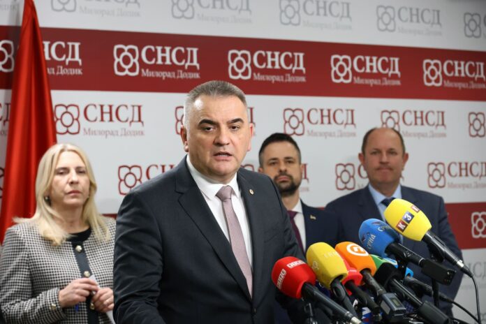 Sjednca snsd predsjednistva Minic 1