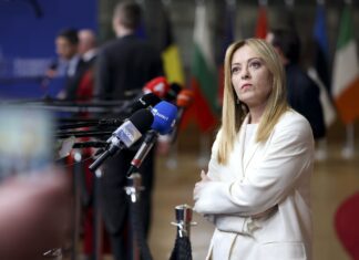 Melonijeva izrazila saučešće porodicama stradalih u padu helikoptera