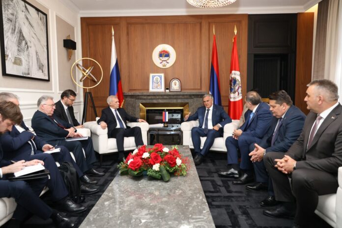 Rukovodstvo Srpske i ruska delegacija 3