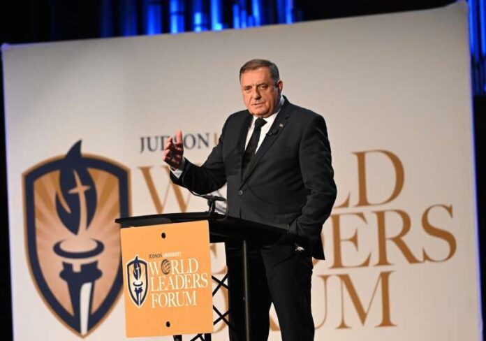 Univerzitet Džadson Dodik 1