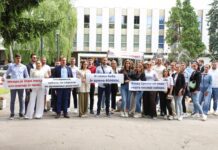 Krediti, kampanja i stara računica: Brojanje dugova ili glasova?