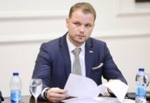 Ponižava li Stanivuković institucije Republike Srpske?
