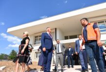 Minić: Sreća svih da djeca imaju najbolje uslove za odrastanje