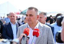 Minić: Vlada će pomoći otvaranje fabrike u Nevesinju
