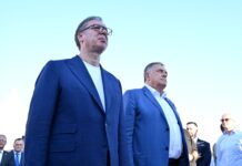 Dodik, Minić i Vučić odali počast poginulim borcima i civilima iz Sitnice