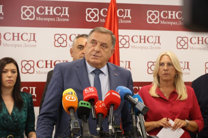 Sjednica Predsjedništva SNSD-a u proširenom sastavu KZM Dodik 1