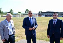 Minić najavio da će Vlada podržati rekonstrukciju stadiona FK „Proleter“ u Tesliću