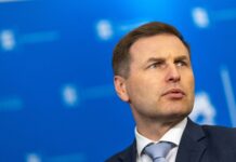 Ostavka estonskog ministra odbrane: Uplatio 70 miliona evra za granate lažnoj firmi iz Indije