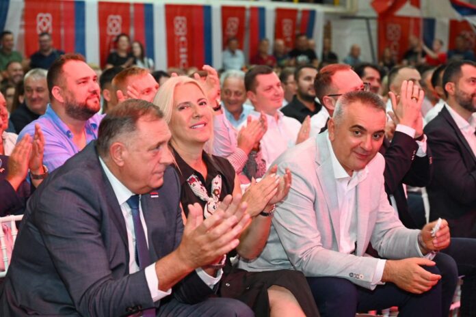 Kampanja 26 SNSD Bijeljina Dodik Cvijanovic Minic
