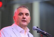 Minić: Pratimo situaciju u Laktašima, građani da znaju da nisu sami
