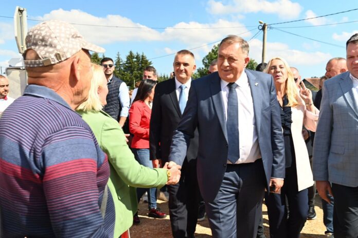 Kampanja 26 SNSD Stricici Manjaca Dodik