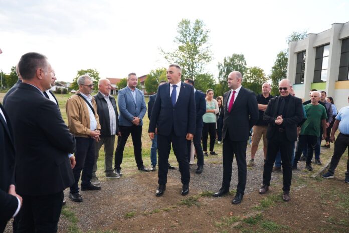Minić u Brodskom Polju igraliste