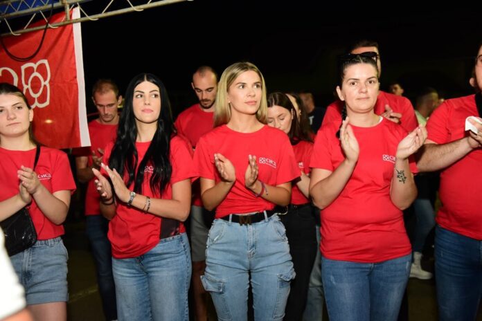 SNSD Kozarska Dubica kampanja