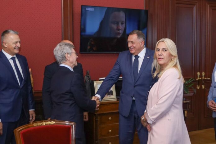 Saks Dodik