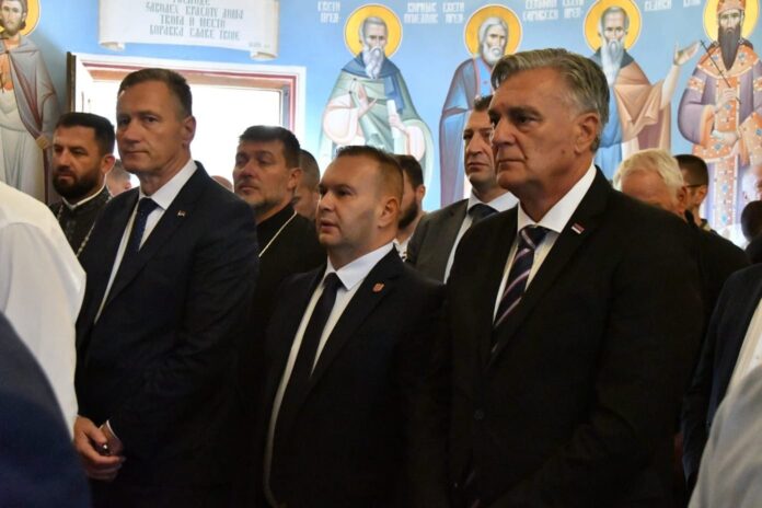 Slava grada Cosic Karan