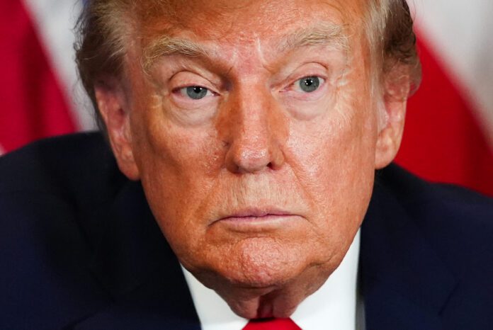 Tramp Donald predsjednik SAD 1