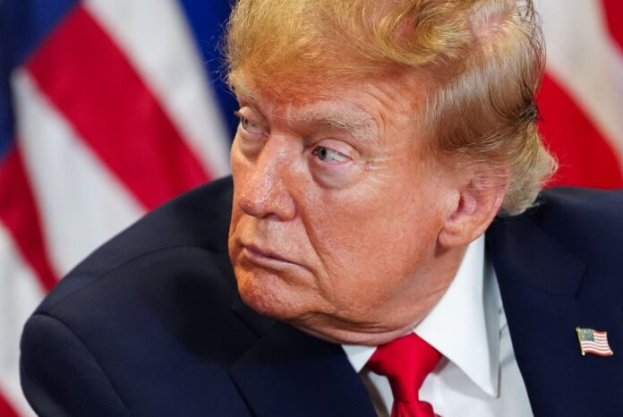 Tramp Donald predsjednik SAD 7